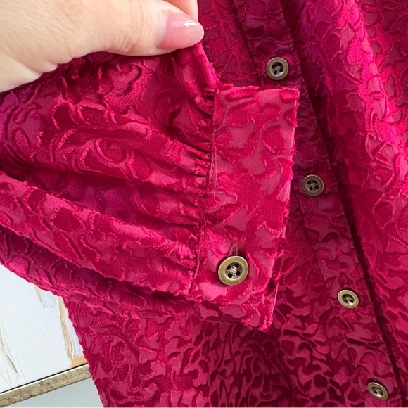 Anthropologie Susanna Burnout Velvet Buttondown Blouse Red XS - Picture 9 of 13
